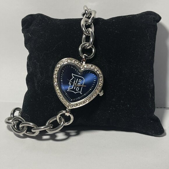 Detroit Tigers MLB Heart Stainless-Steel Bracelet Watch by Game Time NEW main image 4